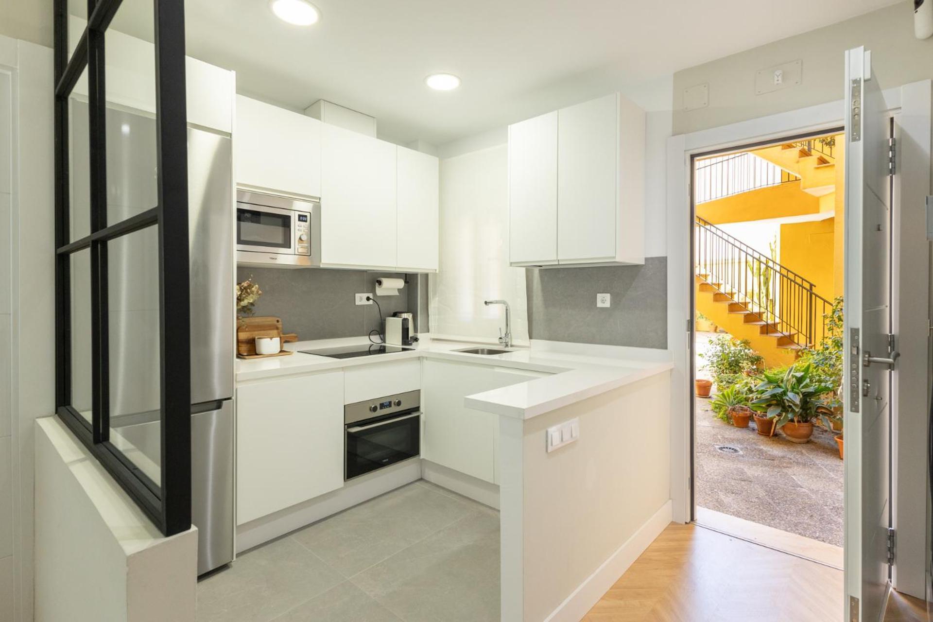 Charming 2 Bedrooms Apartment With Free Parking At Plaza Alameda By Ocityzen セビリア エクステリア 写真