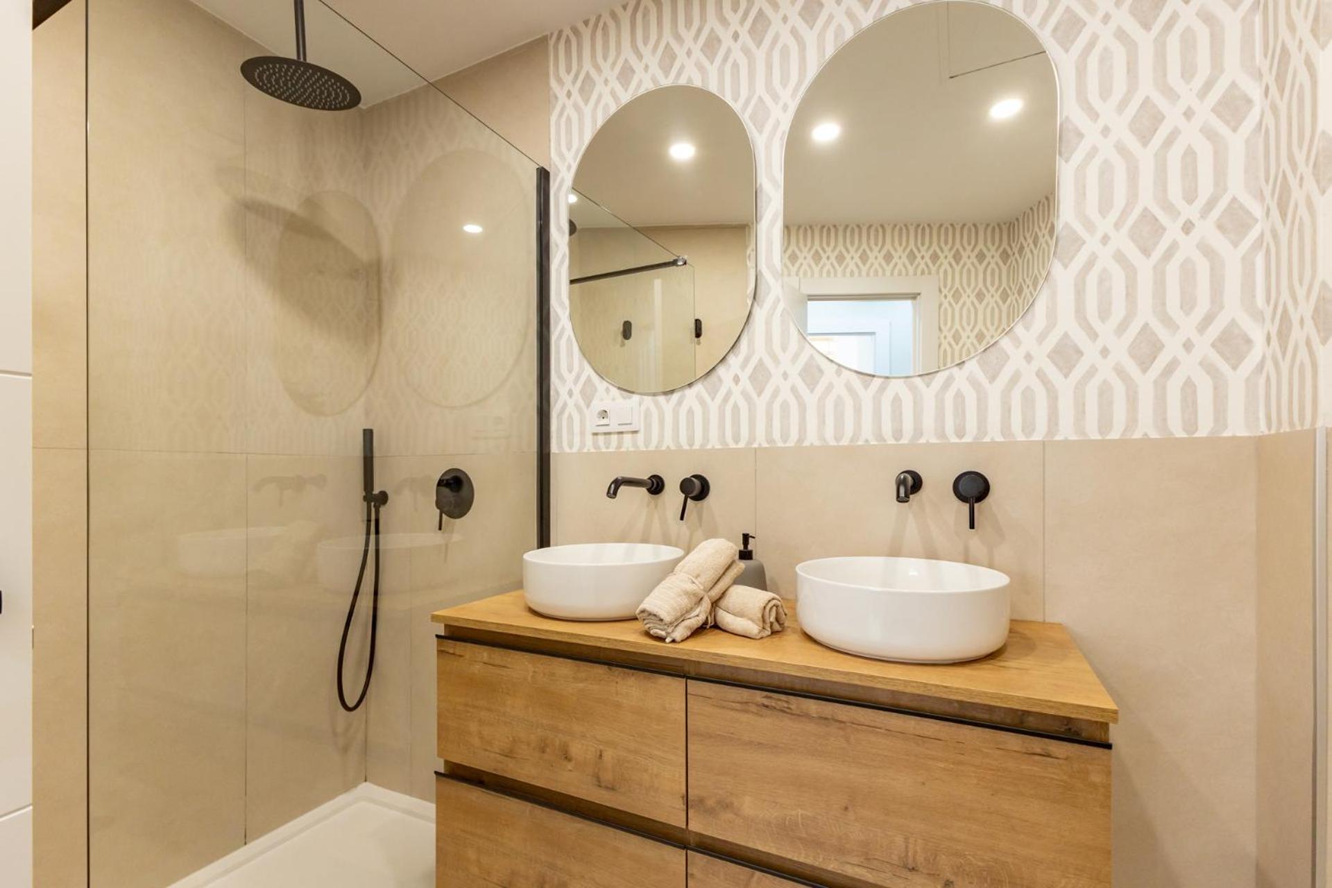 Charming 2 Bedrooms Apartment With Free Parking At Plaza Alameda By Ocityzen セビリア エクステリア 写真