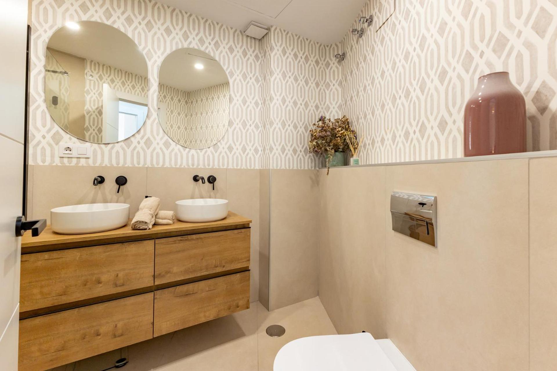 Charming 2 Bedrooms Apartment With Free Parking At Plaza Alameda By Ocityzen セビリア エクステリア 写真