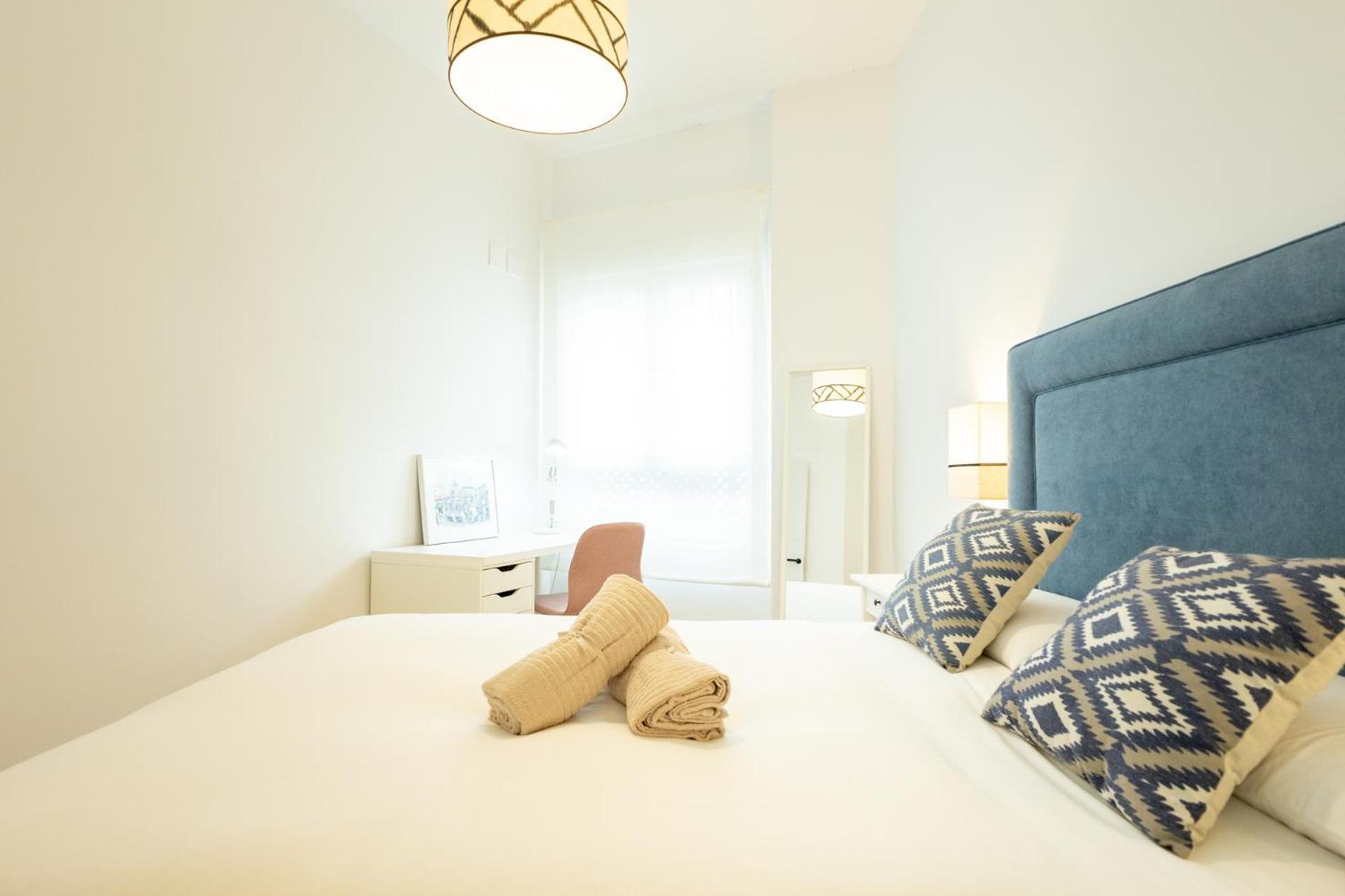 Charming 2 Bedrooms Apartment With Free Parking At Plaza Alameda By Ocityzen セビリア エクステリア 写真